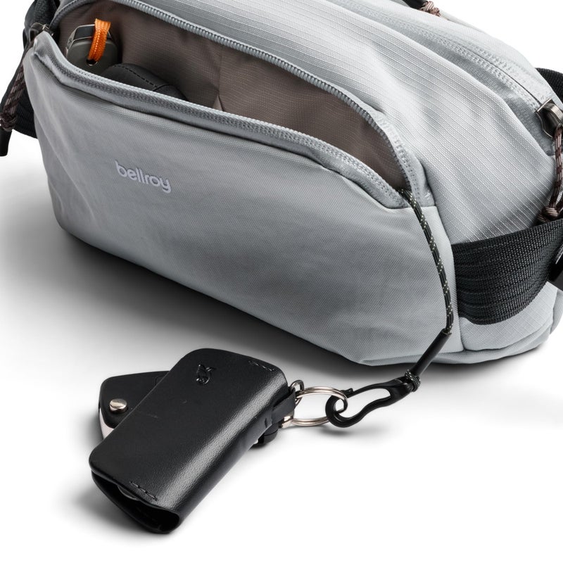Bellroy Venture Ready Sling 2.5L - Fog - Image 4