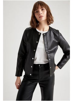Woman Black PU Mont