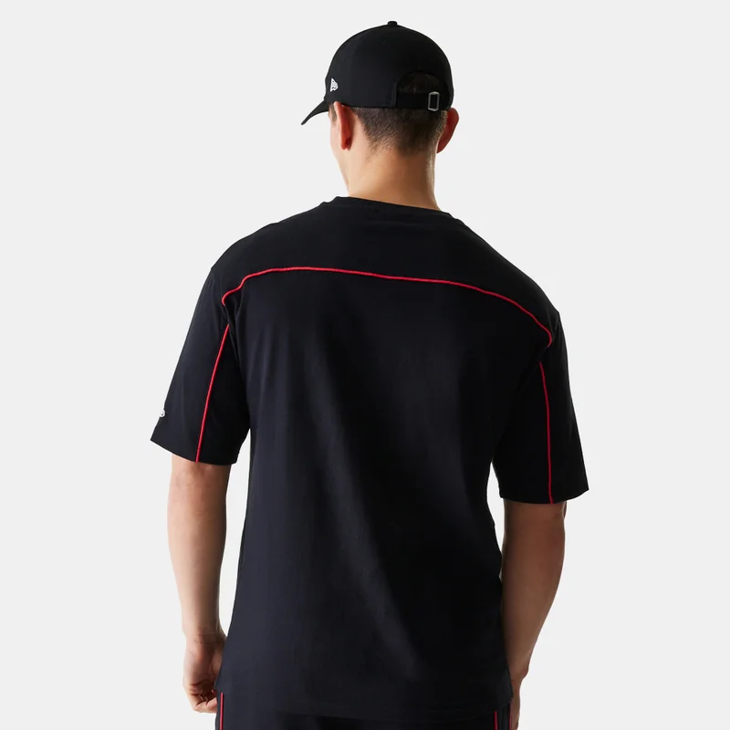 NEW ERA Men's NBA Chicago Bulls Piping Graphic T-Shirt