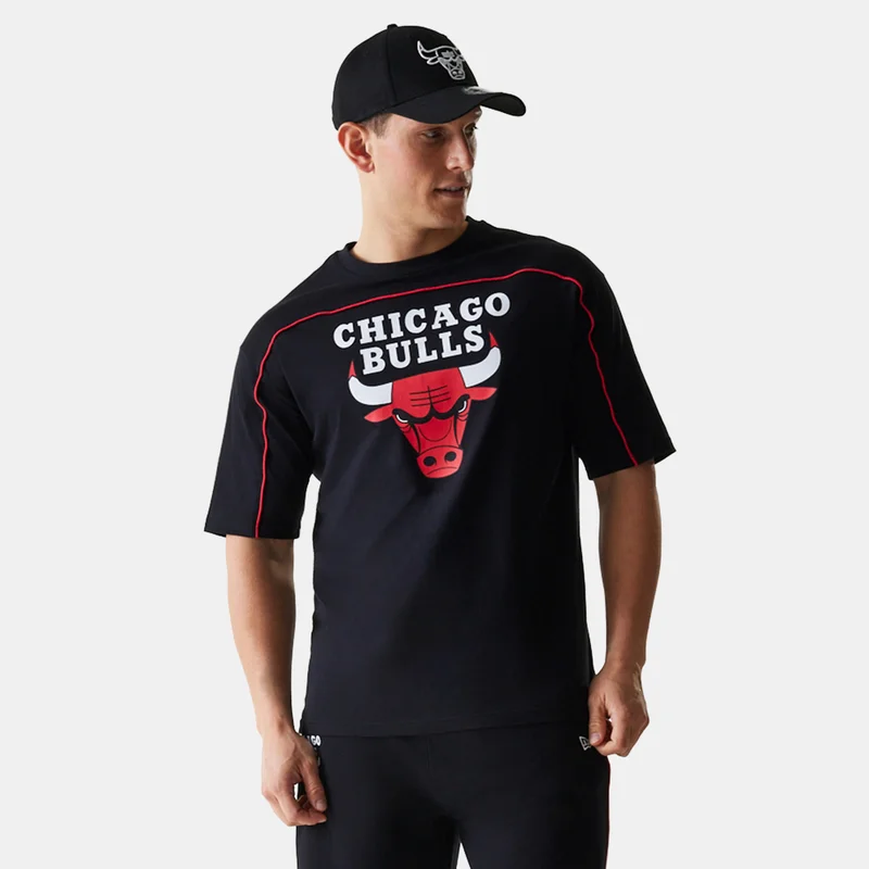 NEW ERA Men's NBA Chicago Bulls Piping Graphic T-Shirt