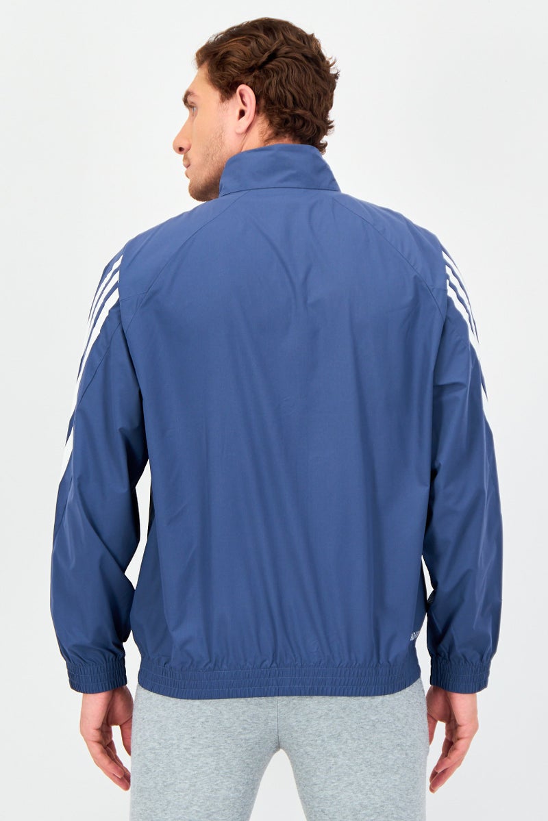 Adidas جاكيت تدريب برباط عادي للرجال بشعار العلامة التجارية، أزرق رمادي - Image 4