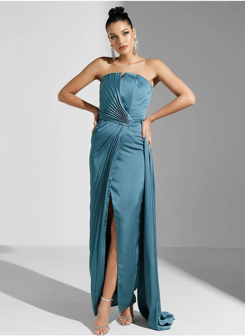 اكاديا فاشن Bardot Plisse Wrap Dress