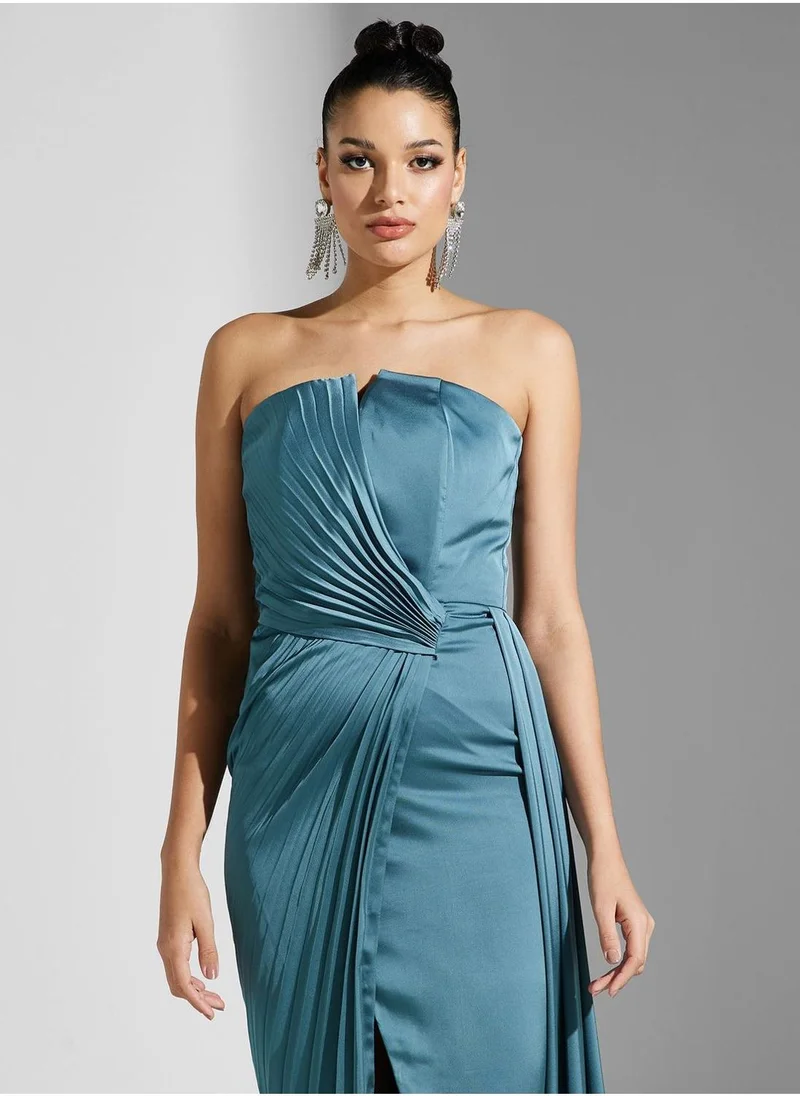 اكاديا فاشن Bardot Plisse Wrap Dress