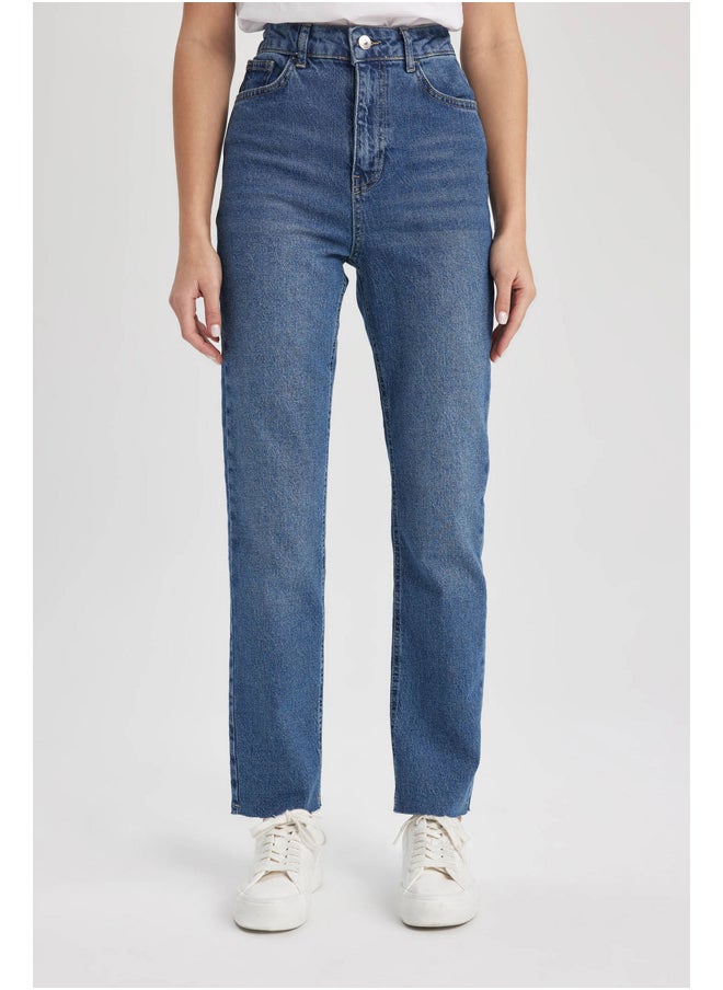 DeFacto - Woman Vintage Straight Denim Trousers - Image 1