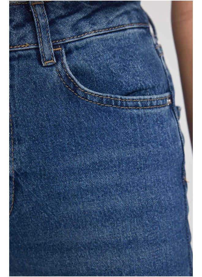 DeFacto - Woman Vintage Straight Denim Trousers - Image 1