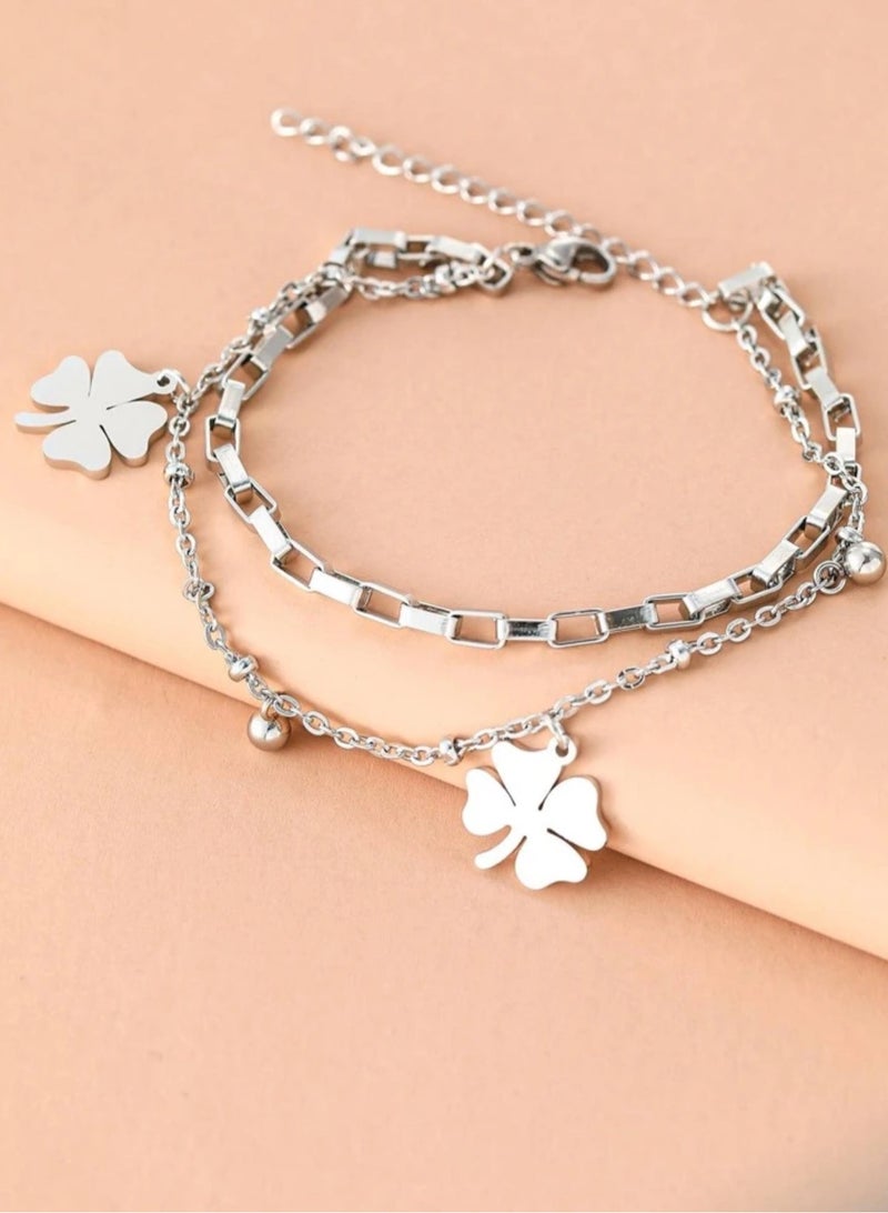 إيكوال اسوارة نسائية أنيقة وعالية الجودة مصنوعة من الاستانلس ستيل باللون الفضي - Image 1