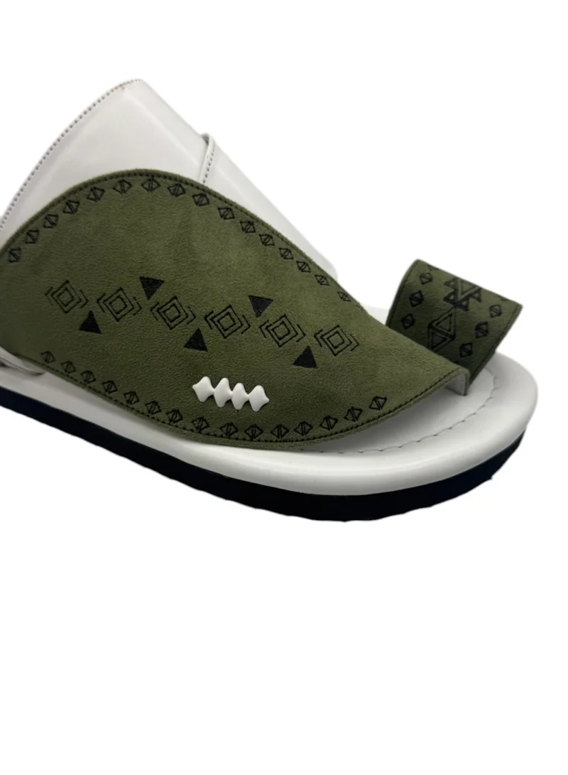 AL Fanoos Classic Arabic Slippers