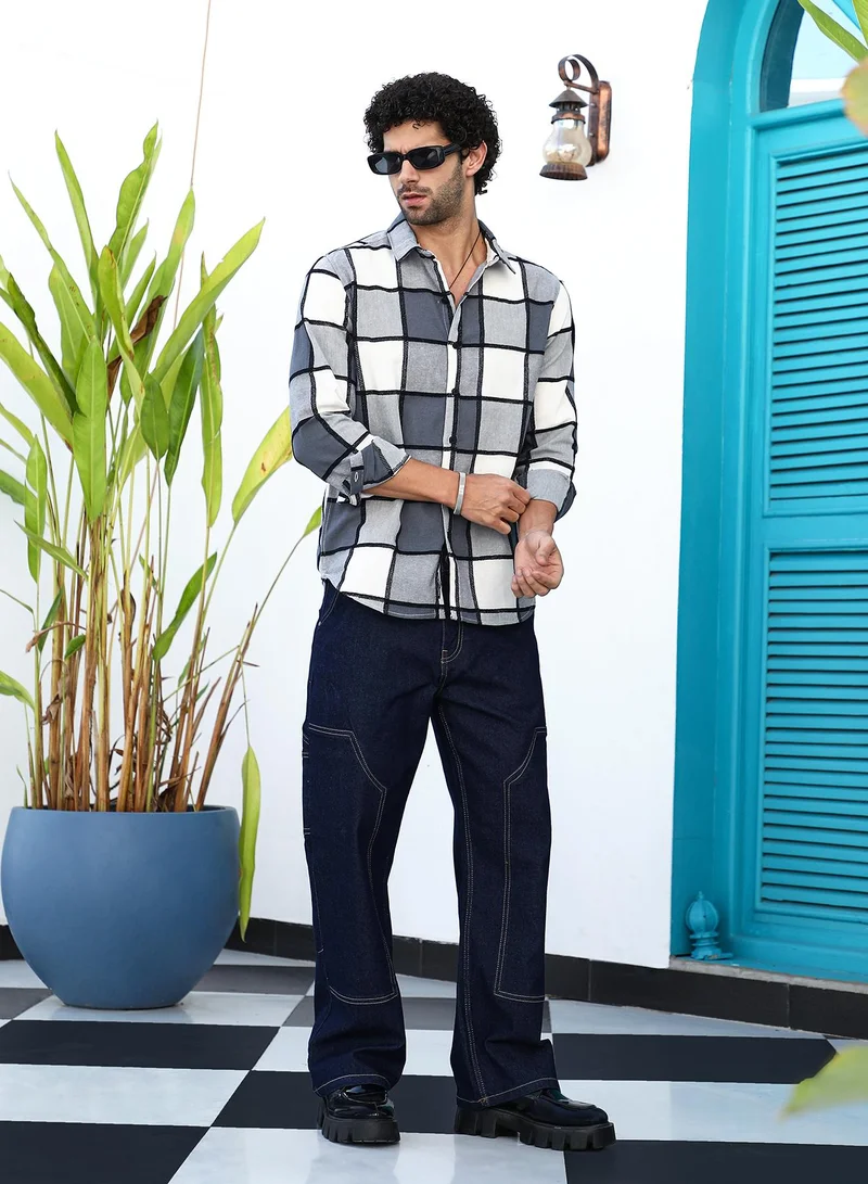 Campus Sutra Men's Smoke Grey Outlined-Buffalo Regular Shirt