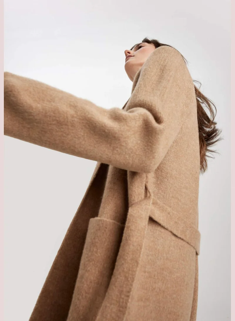 ديفاكتو Woman Relax Fit Shawl Neck Long Sleeve Tricot Cardigan