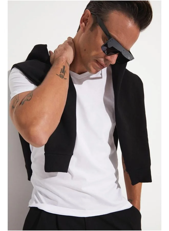 JUNE June Men Regular Fit Basic Short Sleeve V-Neck Tshirt White