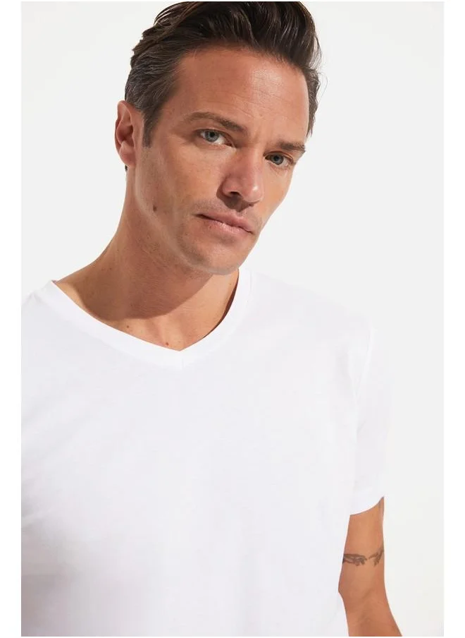 جون June Men Regular Fit Basic Short Sleeve V-Neck Tshirt White