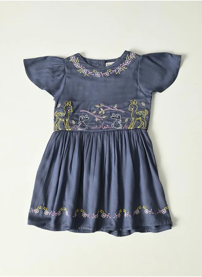 بيلا مودا Bella Moda Embroidered Pleated Knee Length Dress