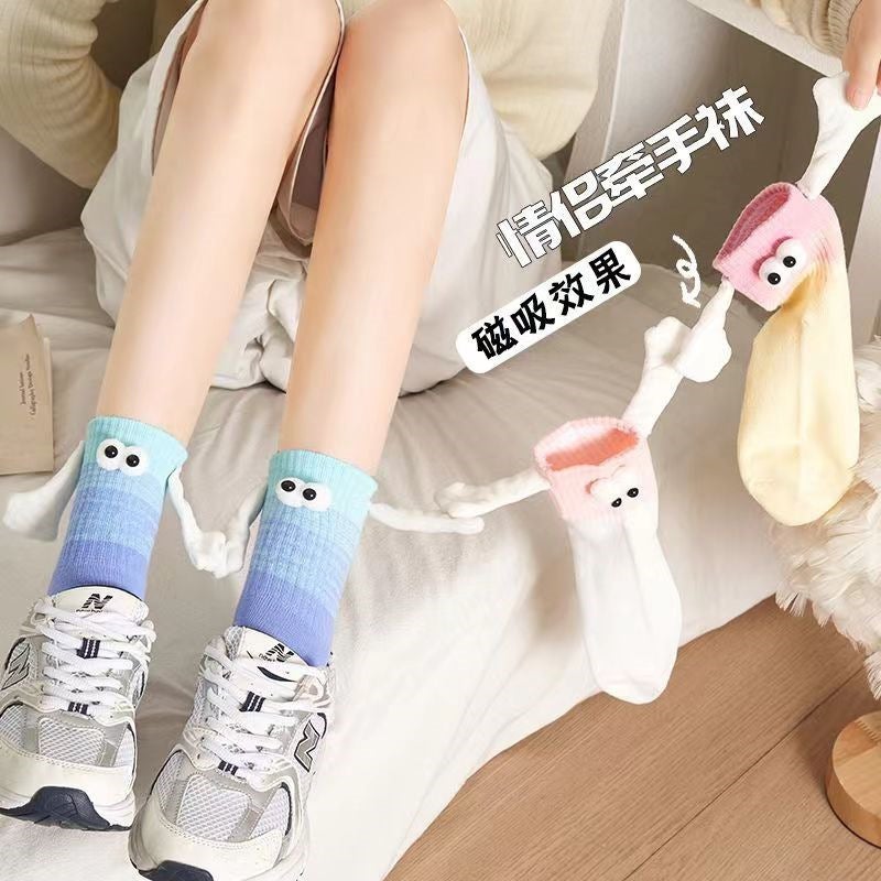 2025 Dopamine Socks For Women Holding Hands High-Looking Socks For Women Personalized Magnetic Holding Hands Red Socks For Couples - Image 2