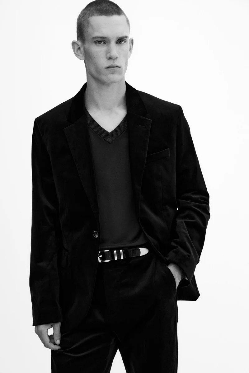 H&M  Regular Fit Velvet  suit trousers for Men | Best Price UAE