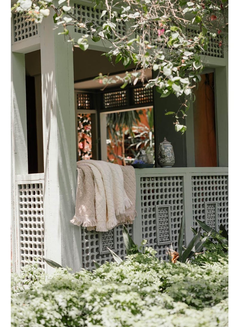 More cottons  منشفة جاكار تريفلز 600 جرام لكل متر مربع 50 × 100 سم  - Image 3