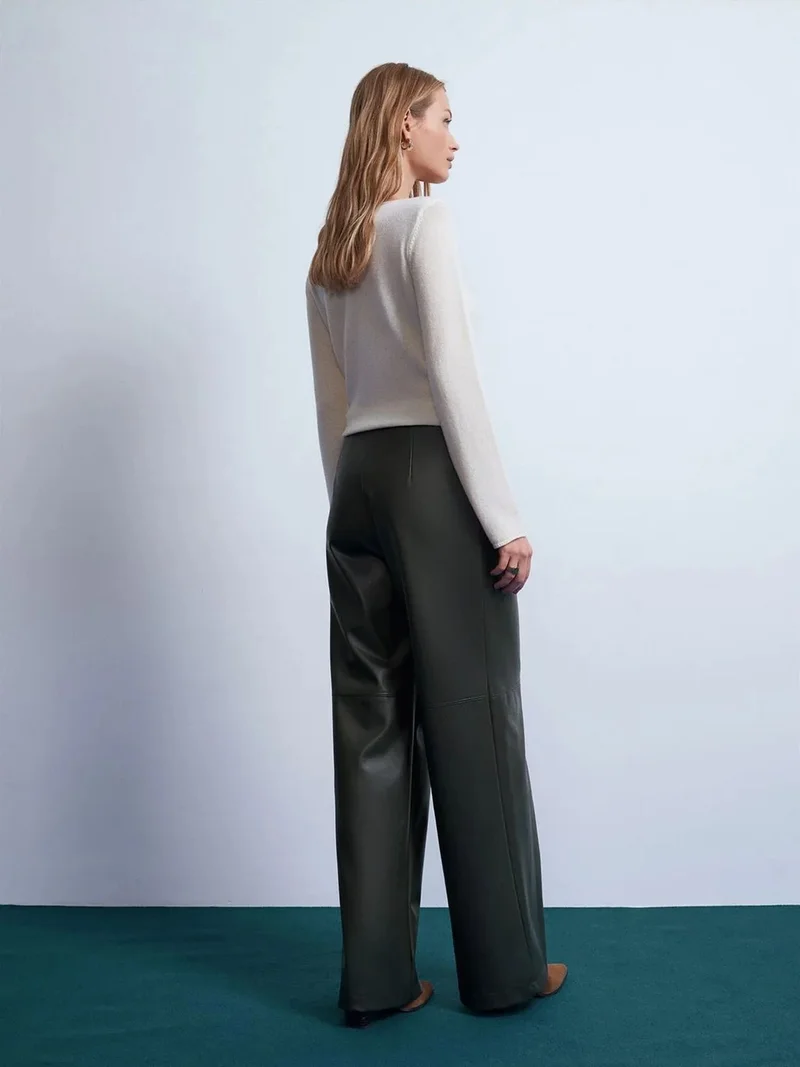 ديلفين DILVIN High-Waist Wide-Leg Faux Leather Trousers
