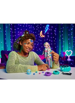 MONSTER HIGH Doll, Lagoona Blue Spa Day with Wear & Share Accessories Including Hairstyling Clips, Hair Chalk & Tattoos  - Image 2
