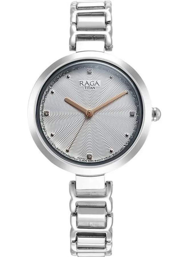 تيتان Women's Analog Display Watch With Silver Metal Strap - 2752SM01
