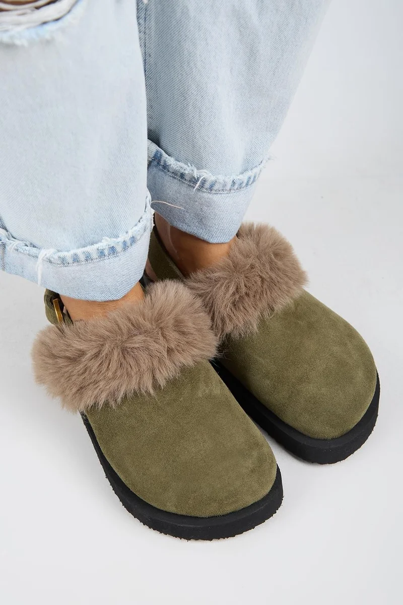 Manijero Manijero Antonella Women's Fur-Lined Genuine Leather Platform Clogs with Back Strap in Khaki