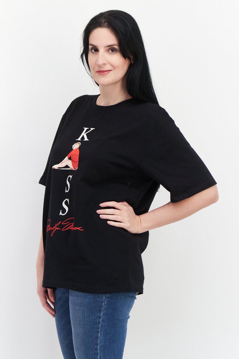 Marilyn Monroe Women Crew Neck Short Sleeve Graphic T Shirt, Black Combo - Image 2