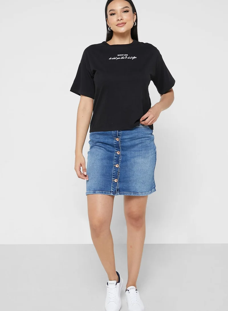 Jacqueline de Yong Round Neck Graphic Crop Top