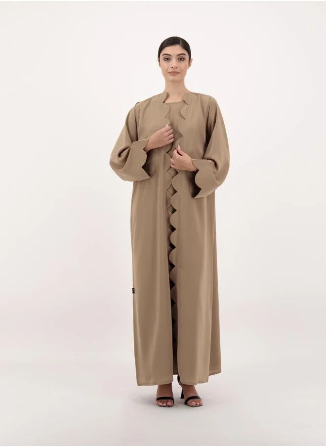 Meem by Mariyah Front open abaya with inner