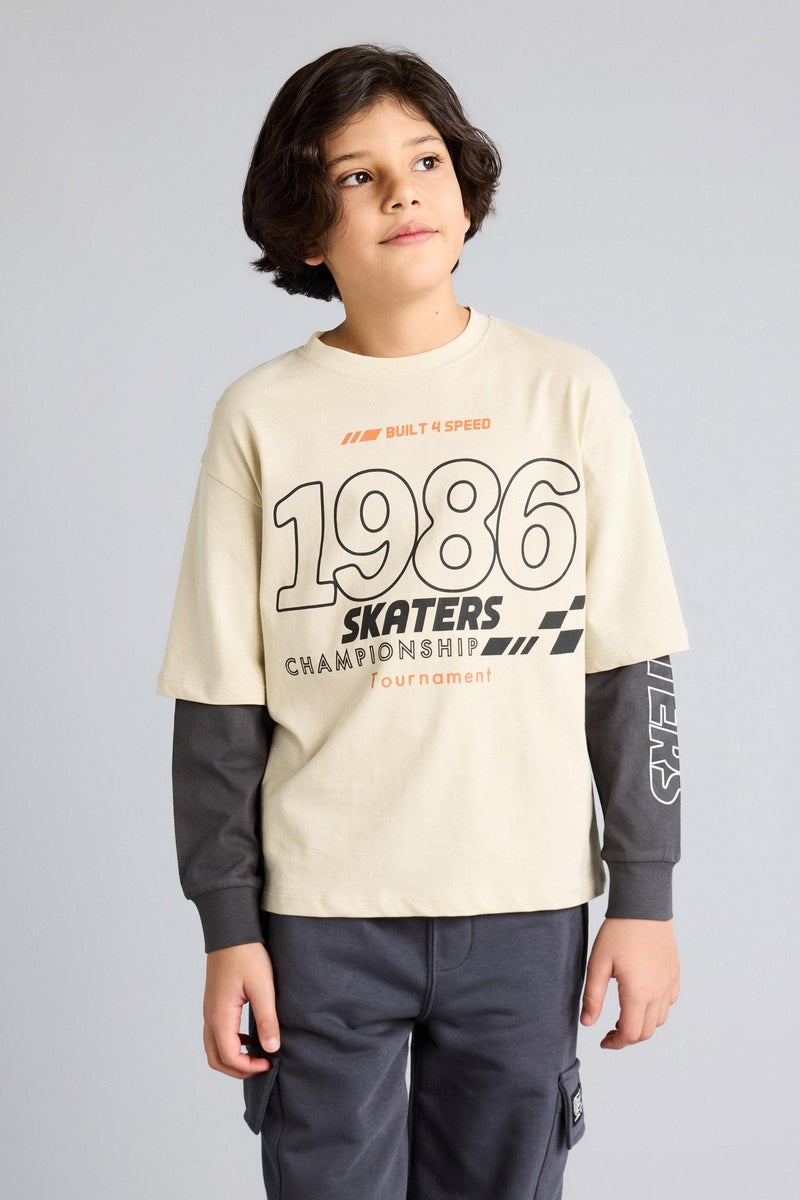 ديفاكتو تيشيرت اولادي كم طويل اوفر سايز برقبة مستديرة - Image 4