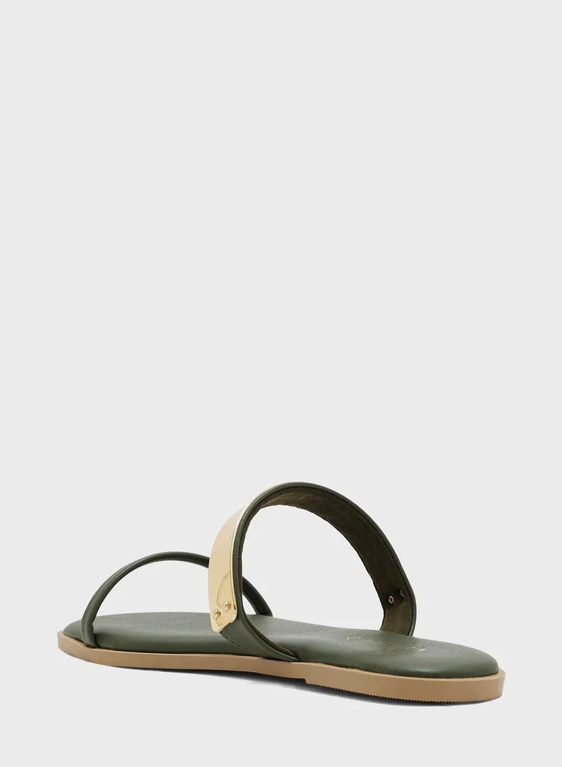 فينتشي Double Strap Flat Sandals