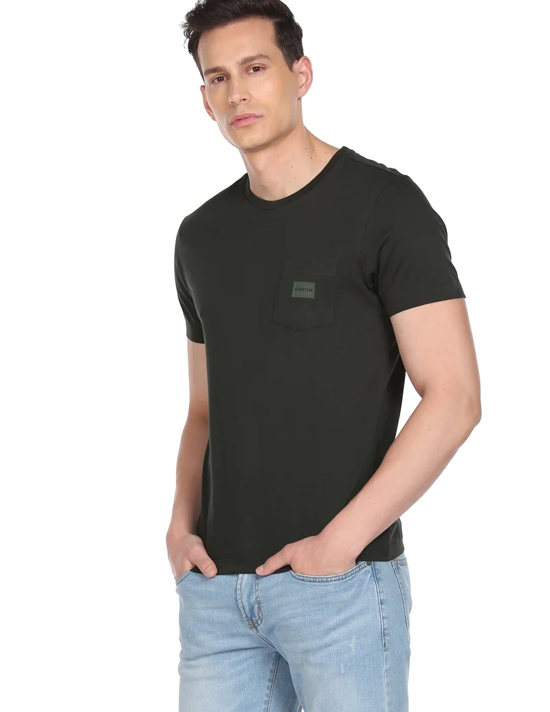 Patch Pocket Solid T-Shirt