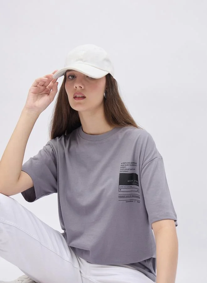 Styli Styli Round Neck Printed Oversized T-Shirt