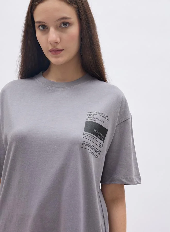 Styli Styli Round Neck Printed Oversized T-Shirt