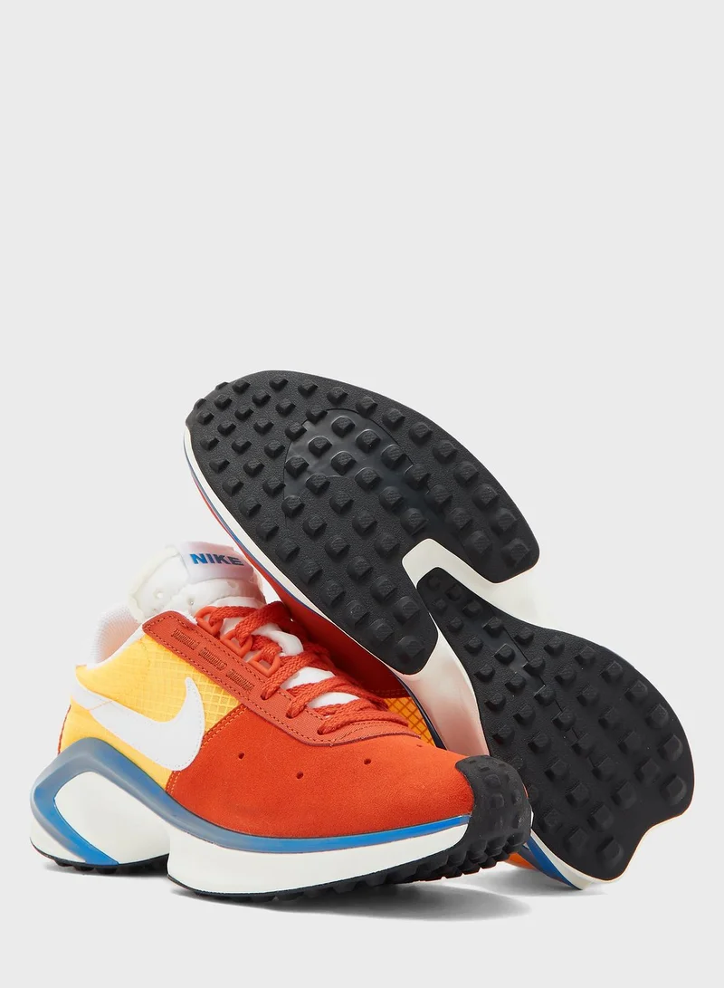 Nike D/MS/X Waffle