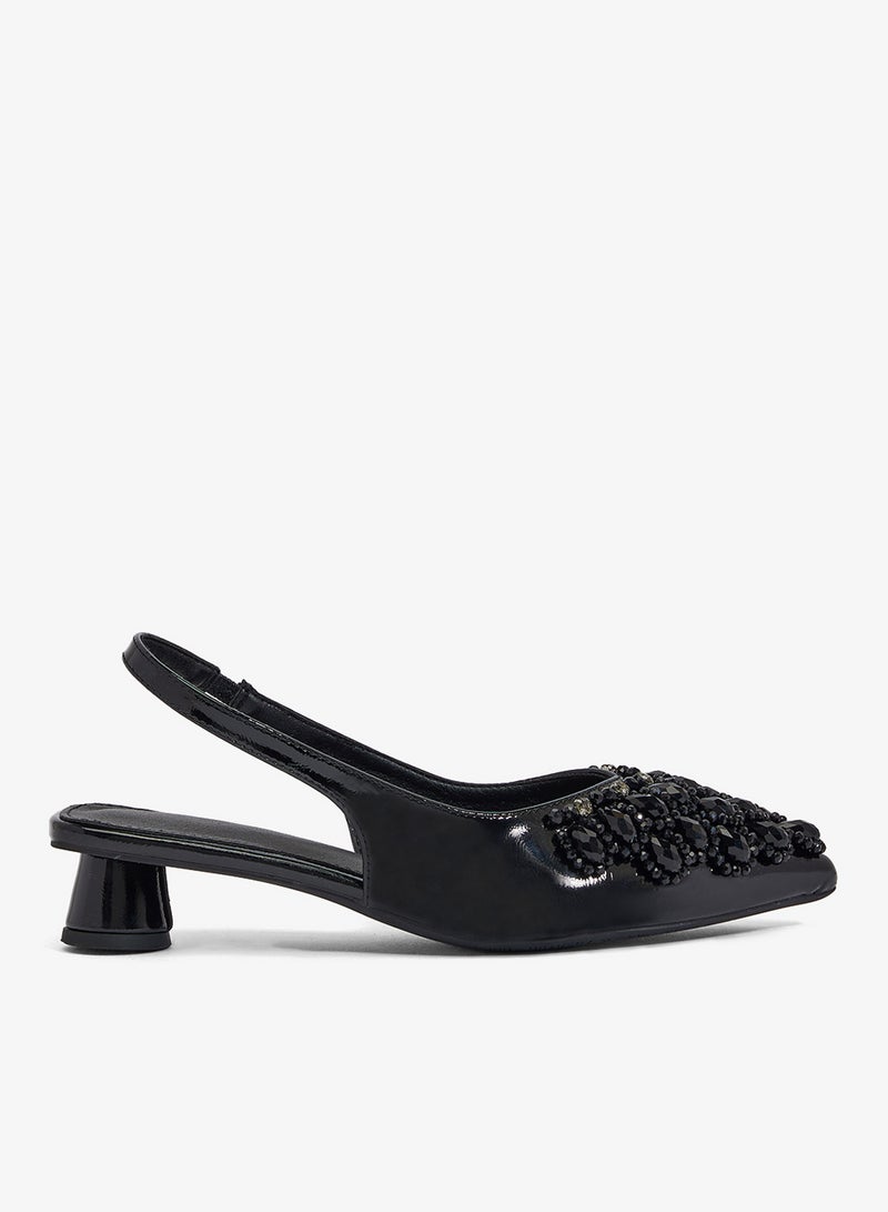 خزانة حذاء بكعب متوسط بتفاصيل مزخرفة - Image 1