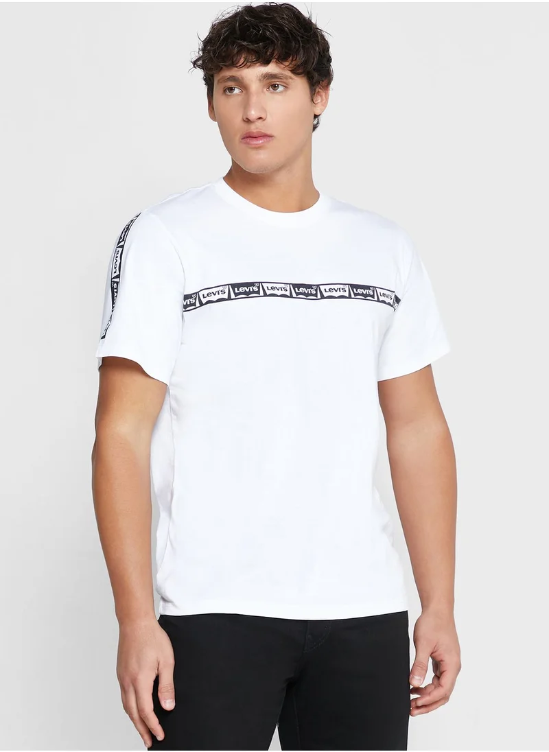 Levi's Logo Crew Neck T-Shirt