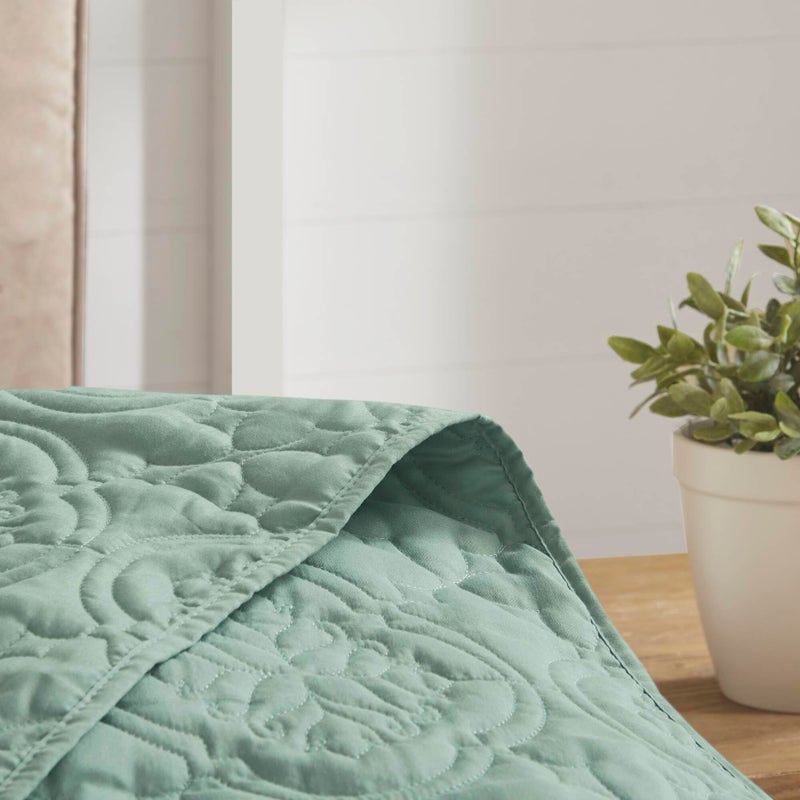 510 DESIGN Oakley Reversible Quilt Set - Luxe Stitching Design, All Season, Lightweight Coverlet Bedspread Bedding, Matching Shams, Oversized King/Cal King(120"x118"), Medallion Seafoam 3 Piece - Image 3