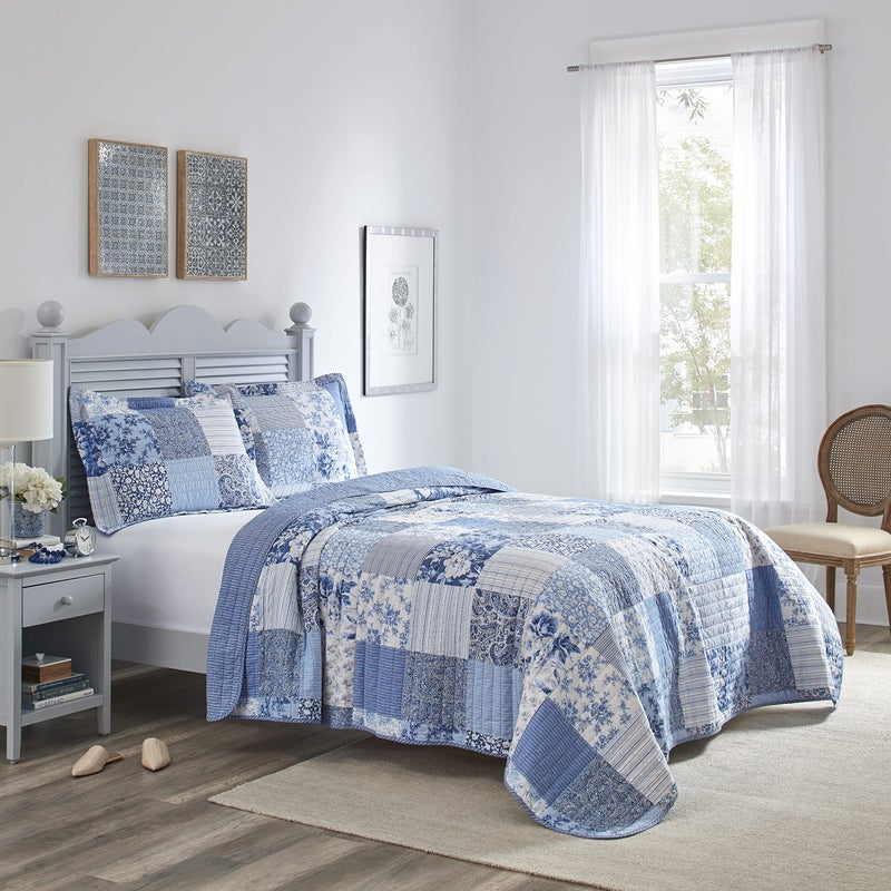 Laura Ashley - Twin Quilt Set, Reversible Cotton Bedding with Matching Sham, Medium-Weight for Year Round Use, Dorm Essentials (Paisley Printed Patchwork Blue) | Twin, Cotton, Bedding, Matching Sham, Farmhouse Inspired, Home Decor, Paisley Printed, Patchwork, Blue - Image 2