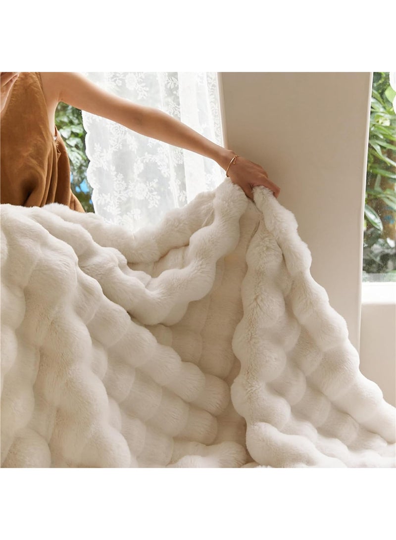 GT-Wheel Luxury Plush Throw Blanket Super Soft Cozy Fuzzy Blanket Faux Rabbit Fur Blanket Lightweight Blanket - Image 4