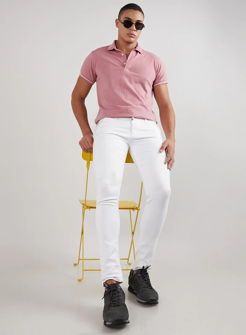 كامبوس سوترا Men's Coral Pink Self-Design Halo Striped T-Shirt
