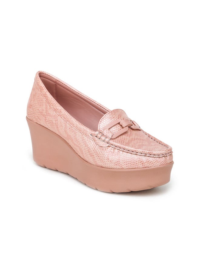 She Zone Peach Textured Embellished Wedges for Women - Image 2