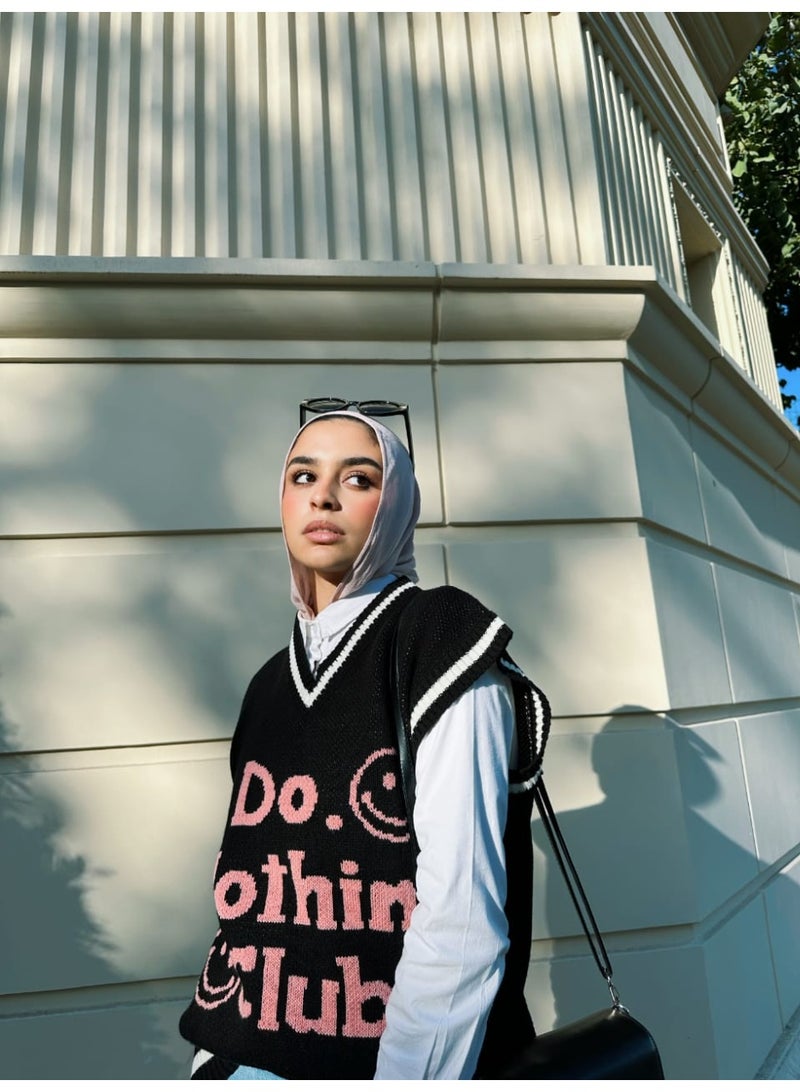 Dresscode Do Nothing Club Knitted Vest - Image 4