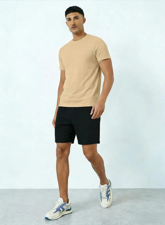 Take Two Men Solid Round Neck T-Shirt and Shorts Co-Ords