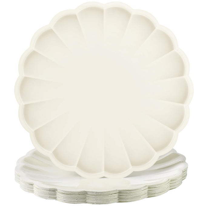 30 PCS LARGE SCALLOPED PAPER PLATES 95 INCH SHELL EDGE DISPOSABLE DINNER PLATES FOR BIRTHDAY WEDDING BABY SHOWER PARTY DECORATIONSCREAM COLOR