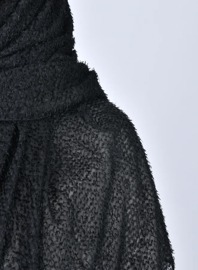 HAWRAA ABAYA Black shawl with distinctive woolen fabric