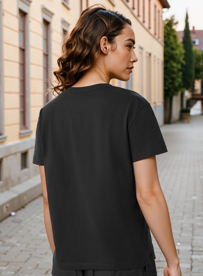 لي كوبر تيشيرت بشعار إل سي للنساء - Image 3