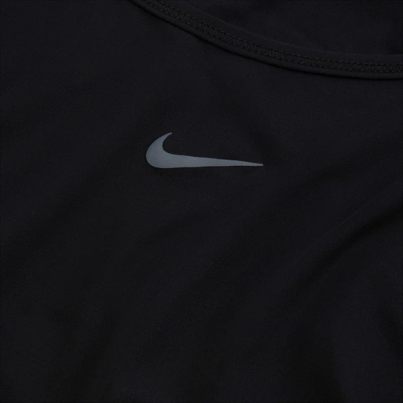 Nike Women's One Classic Dri-FIT Cropped Twist Top