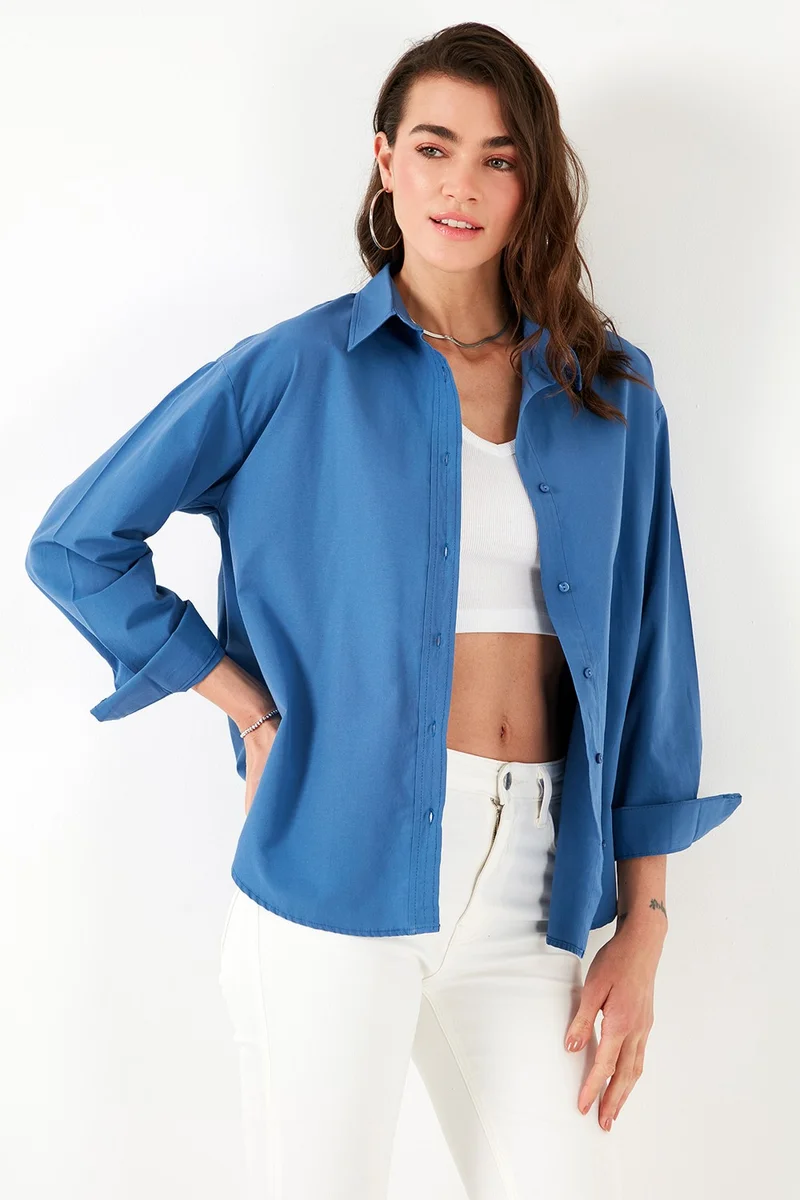 Lela Cotton Regular Fit Short Front Long Back Oval Cut Shirt Women's Shirt CF25S163867