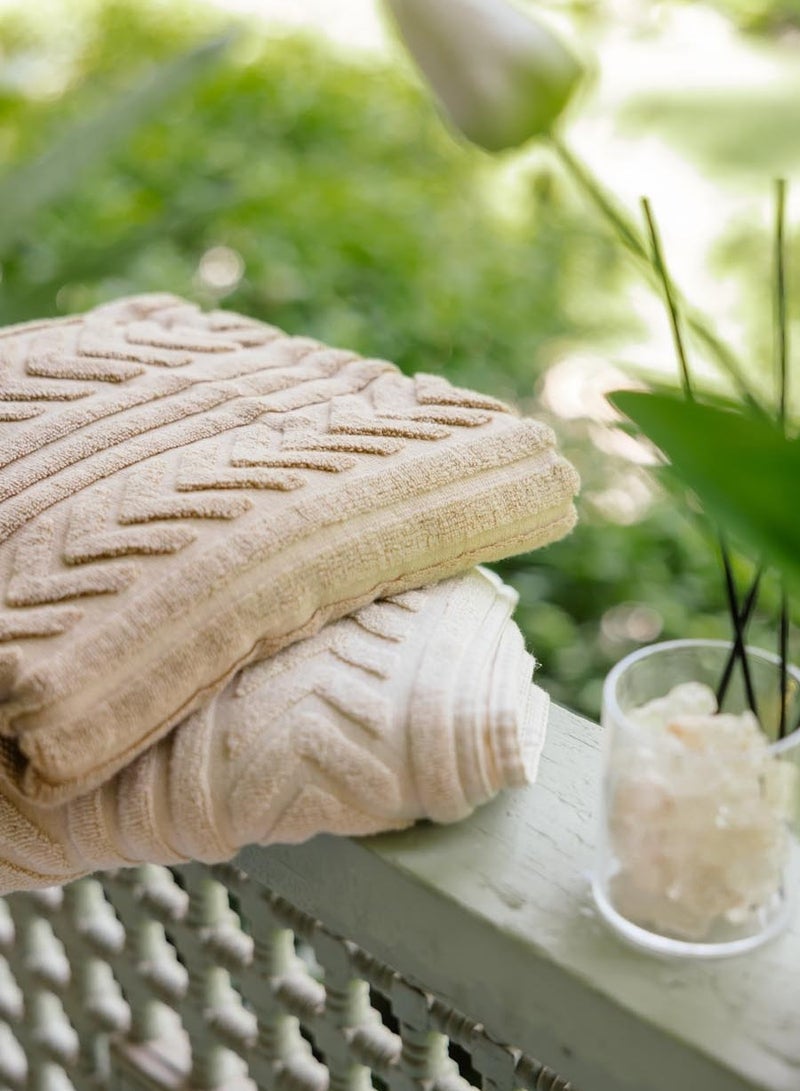 More cottons More cottons Streams Jacquard Towel 600 GSM 100% Cotton(Beige)50X100CM  - Image 1