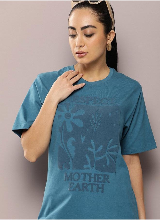 Oversized Embossed Print Combed Cotton T-Shirt - pzsku/ZB72DB5C34182DAE2DD75Z/45/_/1728647595/e0539637-d69a-443f-88f5-d87f04fc07c8