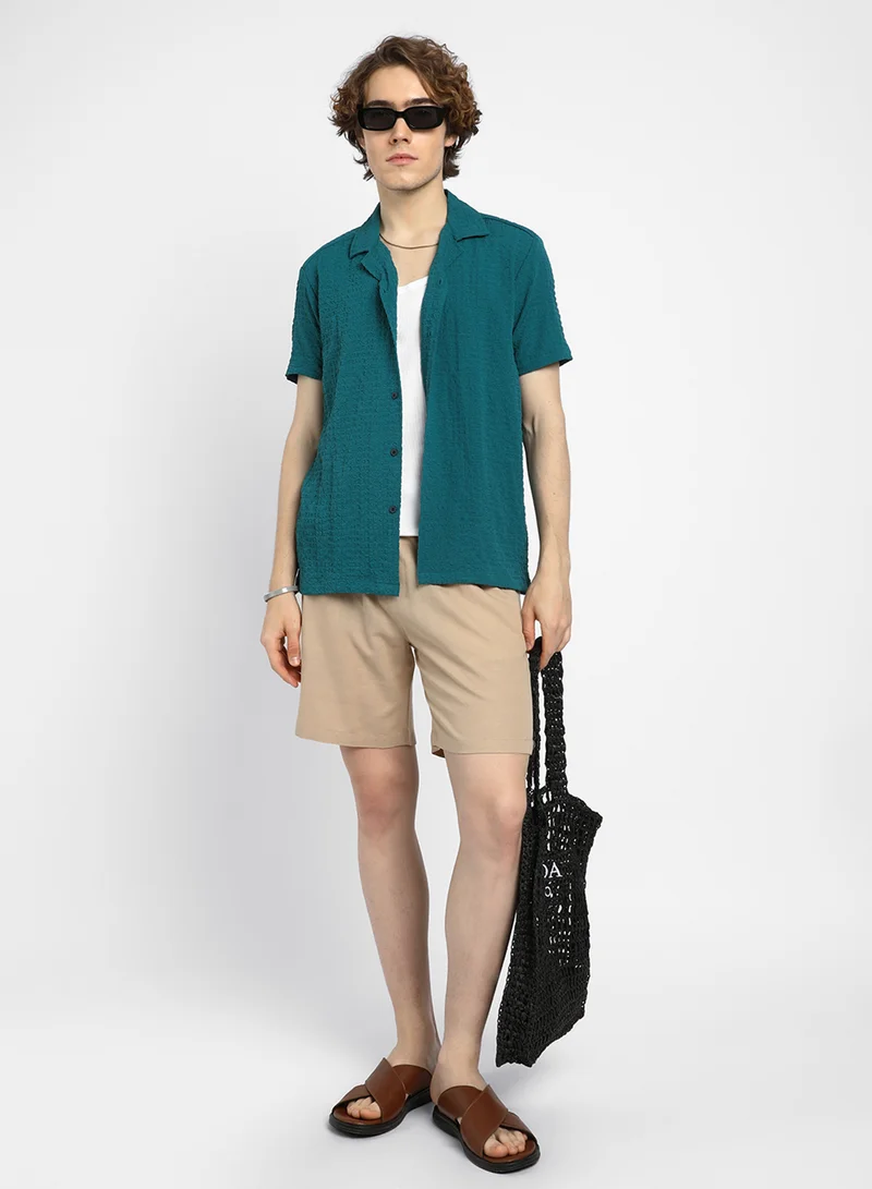 كامبوس سوترا Men's Teal Green Self-Design Creased Striped Shirt