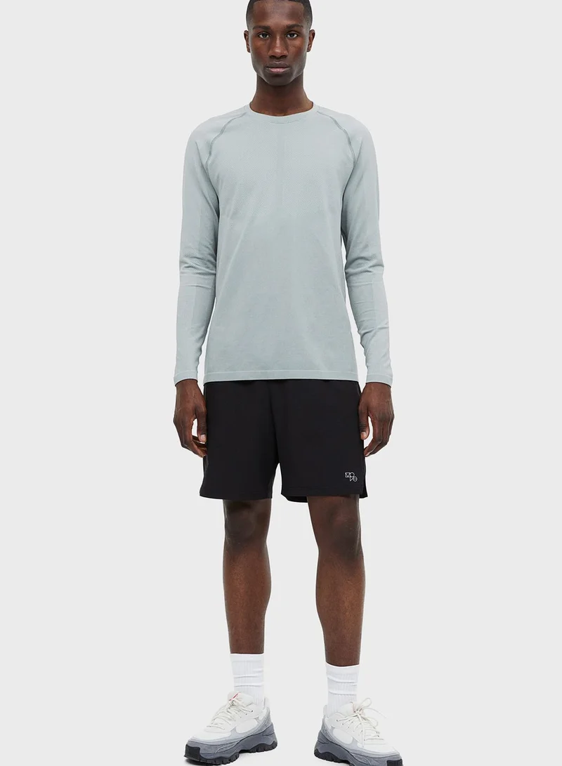 H&M Essential Shorts